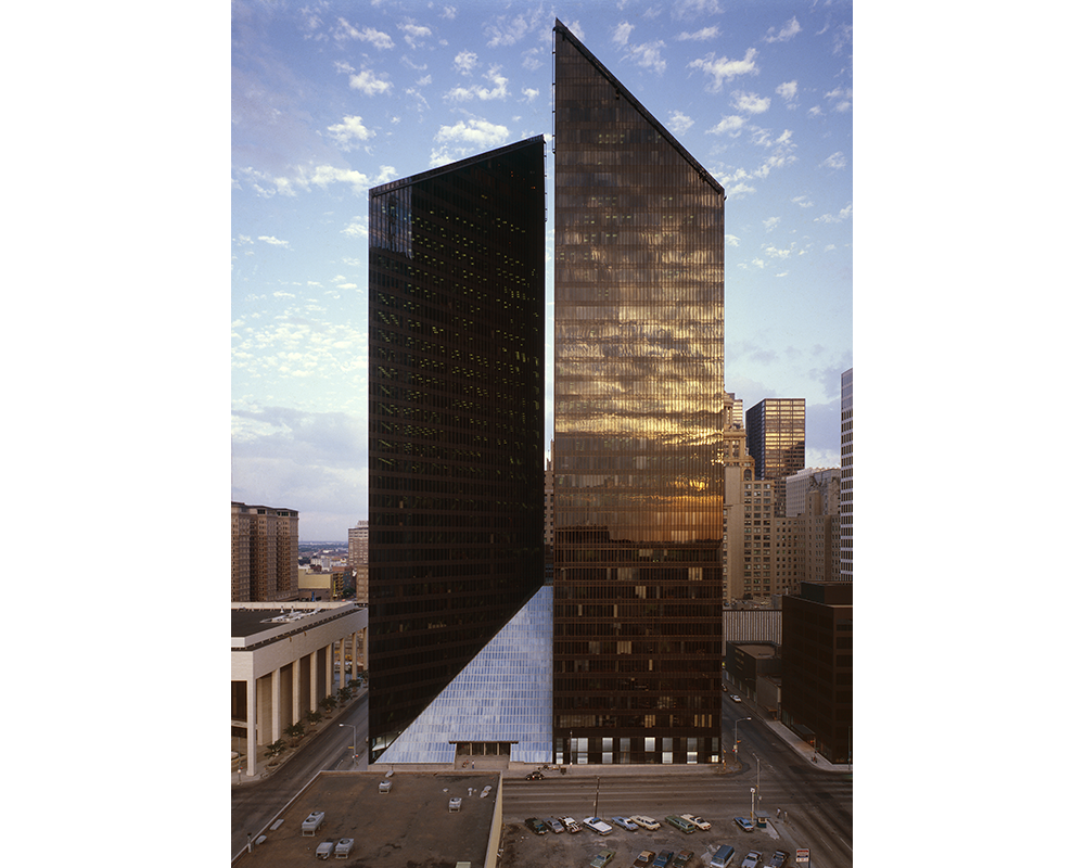 02Corp Pennzoil Place 01