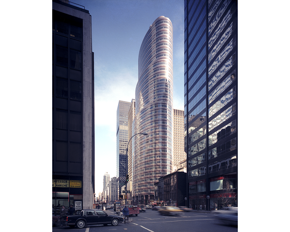 10Corp Lipstick Bldg 01