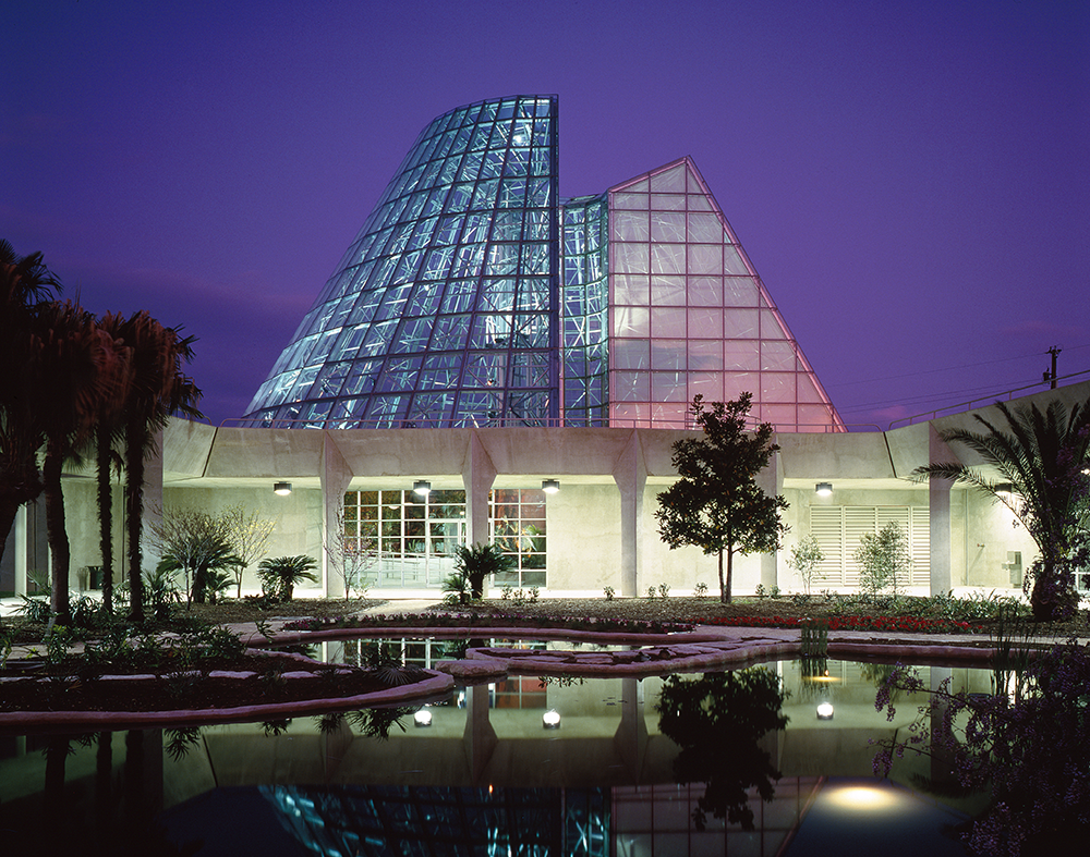 01C&I Halsell Conservatory 01